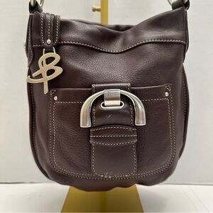 B. Makowsky Leather Crossbody Bag – Brown Pebble Grain with Buckle Accent